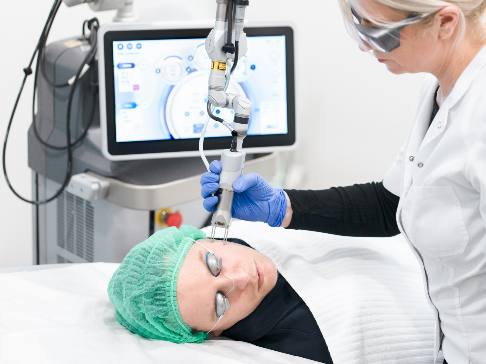 laserski tretmani dermatim